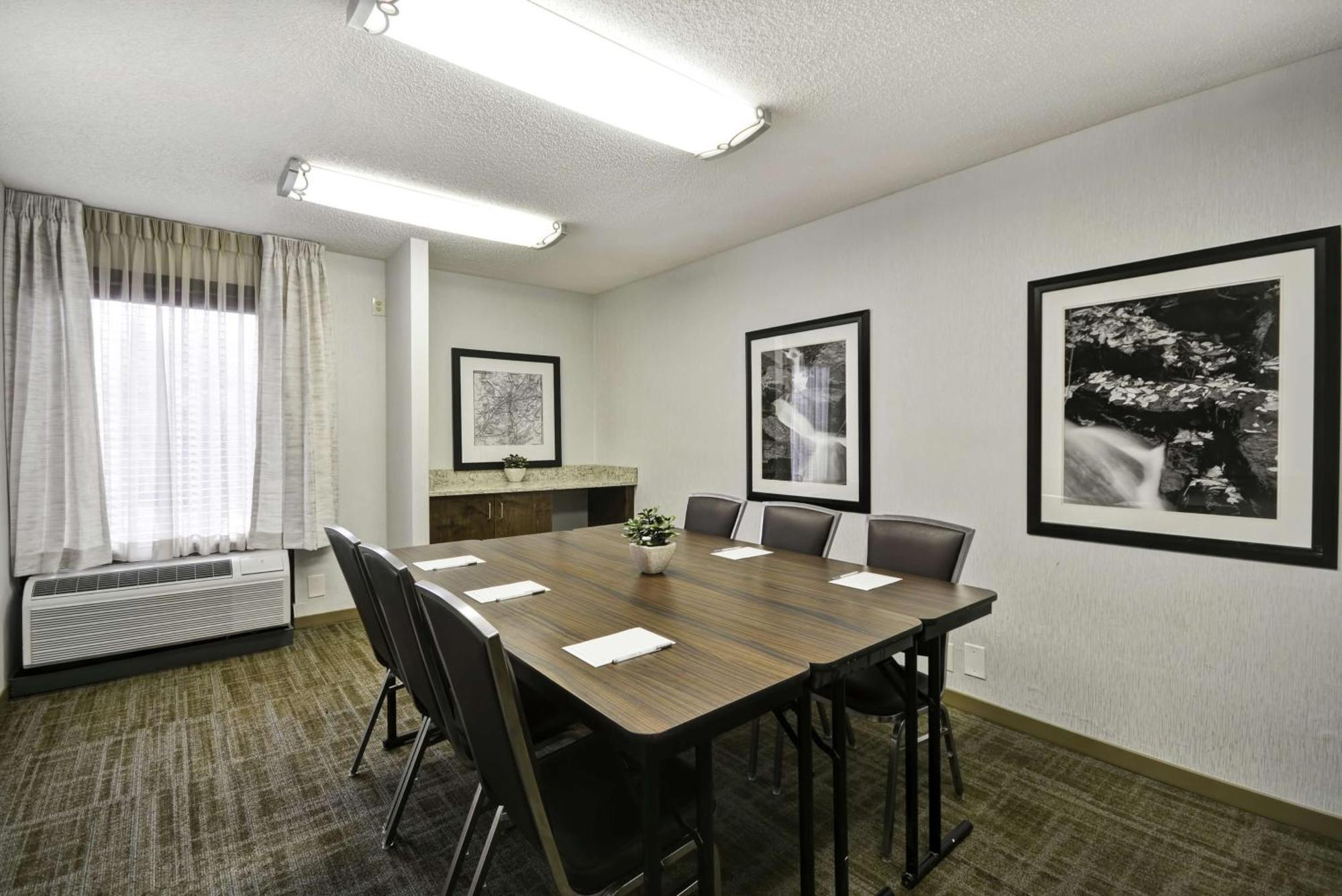 Hampton Inn Birmingham/Mountain Brook Exterior photo
